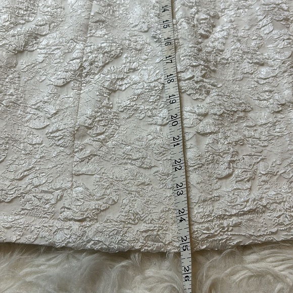 ASTR The Label White RAINA Off the Shoulder Crinkle Dress Size Medium - Picture 8 of 10